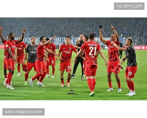 格策续约谈判进行中 法兰克福核心留队影响德甲 格策续约谈判进行中 法兰克福核心留队影响德甲