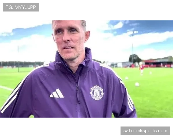 曼联战平利兹联赛后 阿莫林公开索权成下课导火索 曼联战平利兹联赛后 阿莫林公开索权成下课导火索