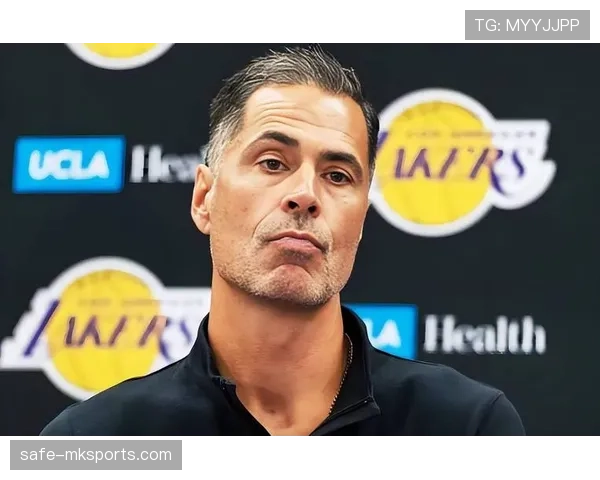 灰熊内线护筐能力真空，面对克林根级别内线时防守形同虚设